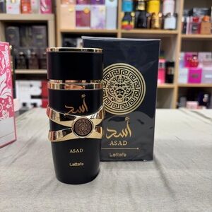 Lattafa Asad Black and Gold Fragrance for Men